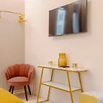 Bed & Breakfast Seasons 3*