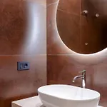 Bed & Breakfast Seasons 3*