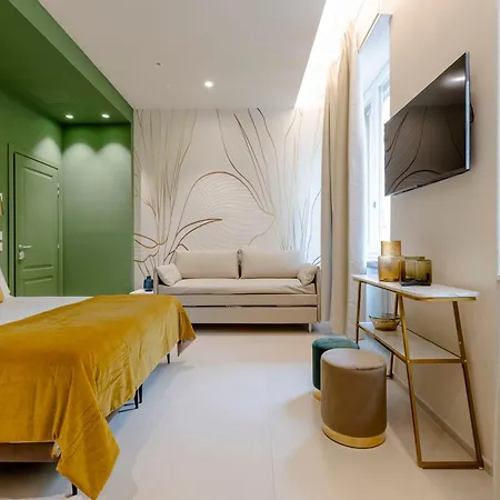 Seasons Bed and breakfast 3*